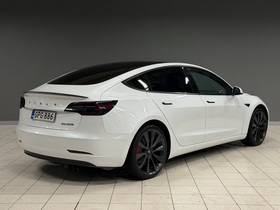 Tesla Model 3 vaihtoauto