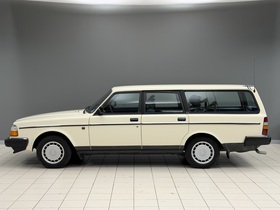 Volvo 240 vaihtoauto
