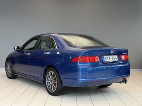 Honda Accord vaihtoauto