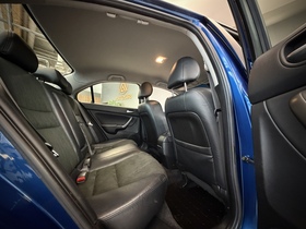 Honda Accord vaihtoauto