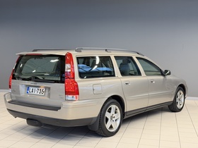Volvo V70 vaihtoauto