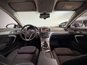 Opel Insignia vaihtoauto