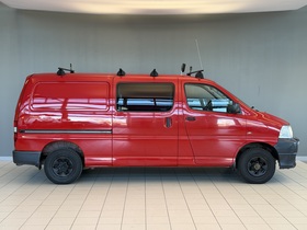Toyota Hiace vaihtoauto