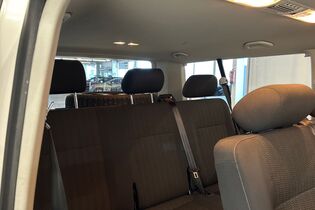 Volkswagen Caravelle vaihtoauto