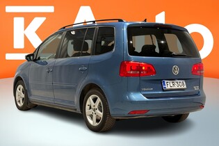 Volkswagen Touran vaihtoauto