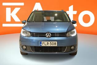 Volkswagen Touran vaihtoauto