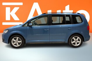 Volkswagen Touran vaihtoauto