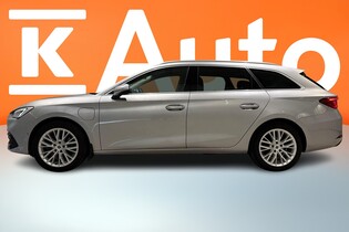 SEAT Leon Sportstourer vaihtoauto