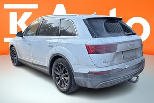 Audi Q7 vaihtoauto