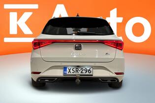 SEAT Leon Sportstourer vaihtoauto