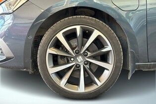 SEAT Leon Sportstourer vaihtoauto