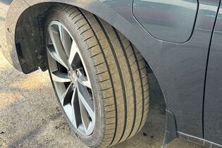 SEAT Leon Sportstourer vaihtoauto