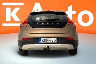 Volvo V40 Cross Country vaihtoauto