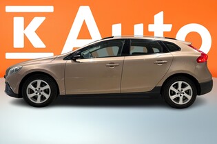 Volvo V40 Cross Country vaihtoauto