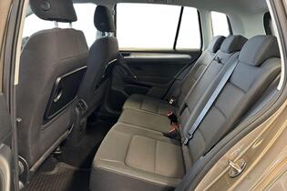 Volkswagen Golf Sportsvan vaihtoauto