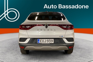 Renault Arkana vaihtoauto