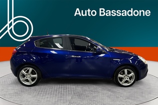 Alfa Romeo Giulietta vaihtoauto
