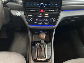 Hyundai IONIQ plug-in vaihtoauto