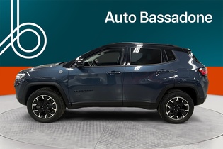 Jeep Compass vaihtoauto