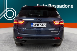 Jeep Compass vaihtoauto