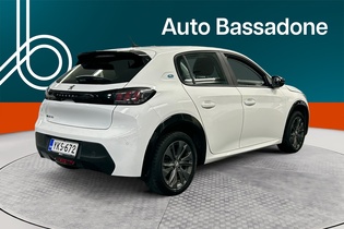 Peugeot e-208 vaihtoauto