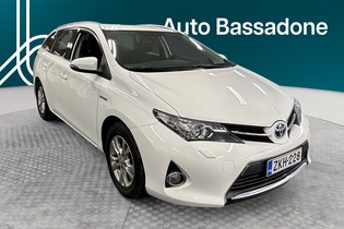 Toyota Auris vaihtoauto