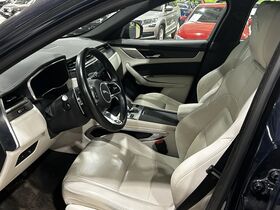 Jaguar F-PACE vaihtoauto
