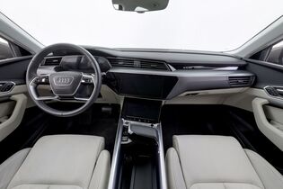 Audi Q8 e-tron vaihtoauto