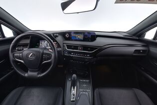 Lexus UX vaihtoauto
