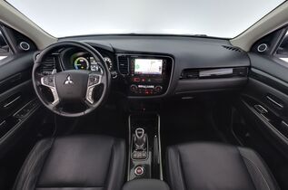 Mitsubishi Outlander PHEV vaihtoauto