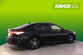 Toyota Camry vaihtoauto