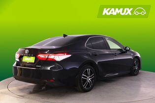 Toyota Camry vaihtoauto