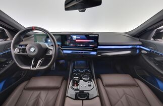 BMW i5 M60 vaihtoauto