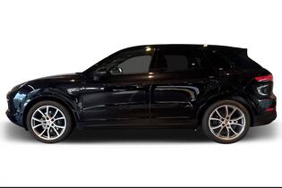 Porsche Cayenne vaihtoauto