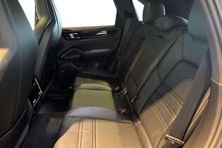 Porsche Cayenne vaihtoauto