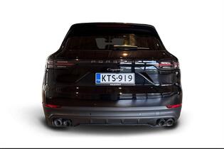 Porsche Cayenne vaihtoauto