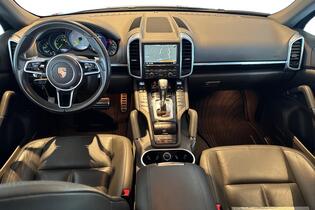 Porsche Cayenne vaihtoauto