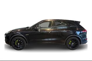Porsche Cayenne vaihtoauto