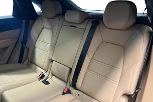 Porsche Cayenne vaihtoauto