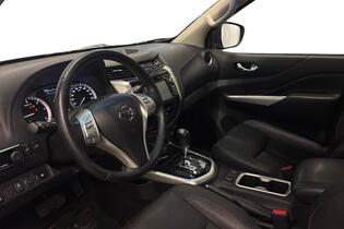 Nissan Navara vaihtoauto