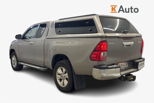 Toyota Hilux vaihtoauto