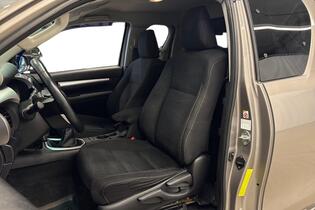 Toyota Hilux vaihtoauto