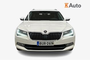 Skoda Superb vaihtoauto