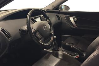 Nissan Primera vaihtoauto