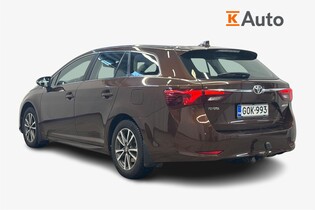 Toyota Avensis vaihtoauto