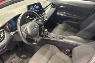 Toyota C-HR vaihtoauto