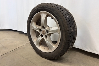 Mitsubishi Grandis vaihtoauto