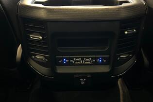 Dodge Ram vaihtoauto