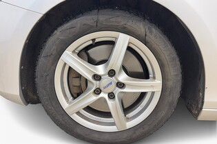 Volvo V40 vaihtoauto