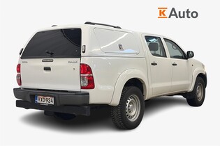 Toyota Hilux vaihtoauto